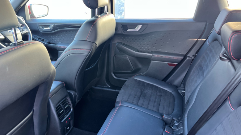 Ford Kuga 2.0 EcoBlue mHEV ST-Line X 5dr Diesel Estate